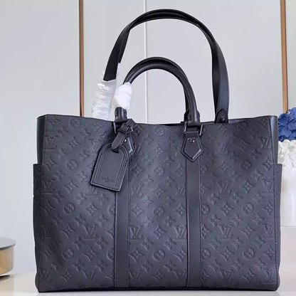 サックプラット 24H トートバッグ 型押しトリヨンモノグラム 牛革 M21865-LW218