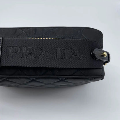 PRADA プラダバッグお買い得！ 完売される前に是非お早めに