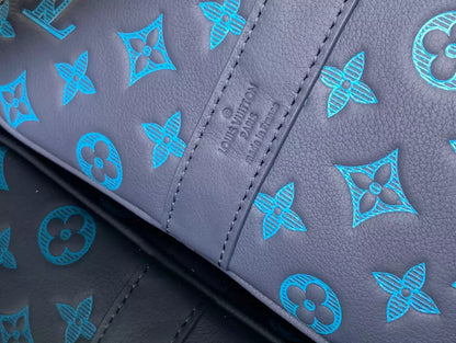 LV キーポル・バンドリエール 50 モノグラム・シャドウ – LW182