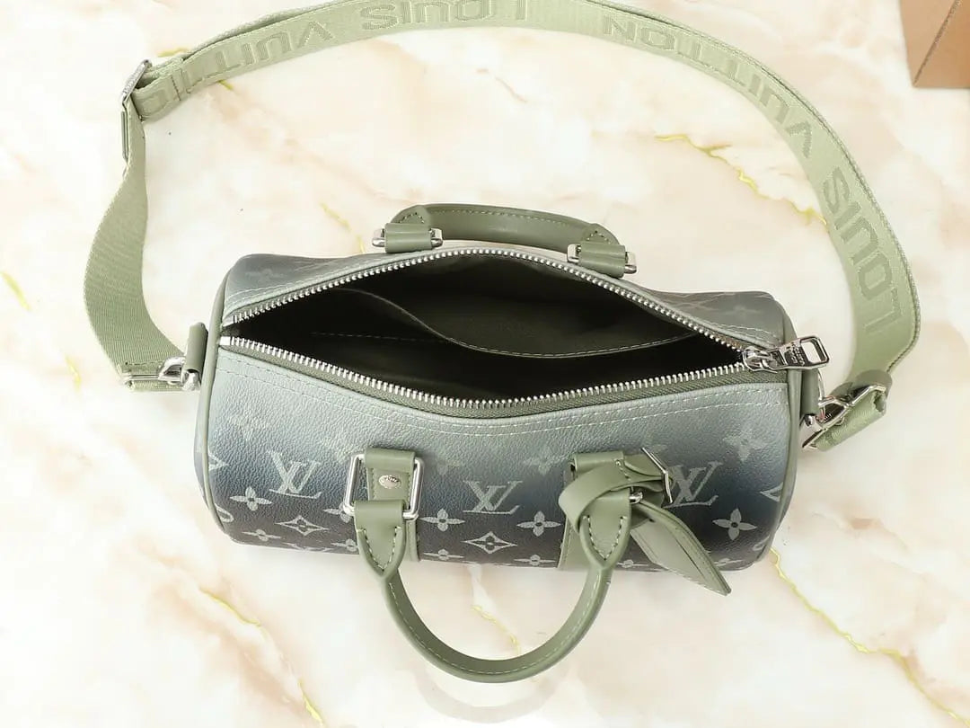 ルイ・ヴィトン M11591 キーポル・バンドリエール25 ハンドバッグ