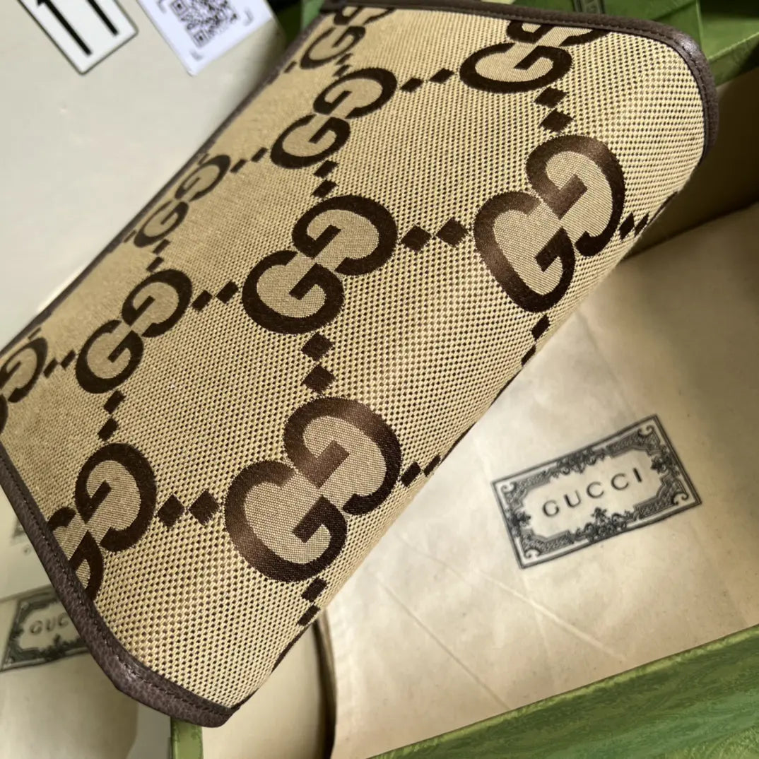 GGクロスボディバッグ