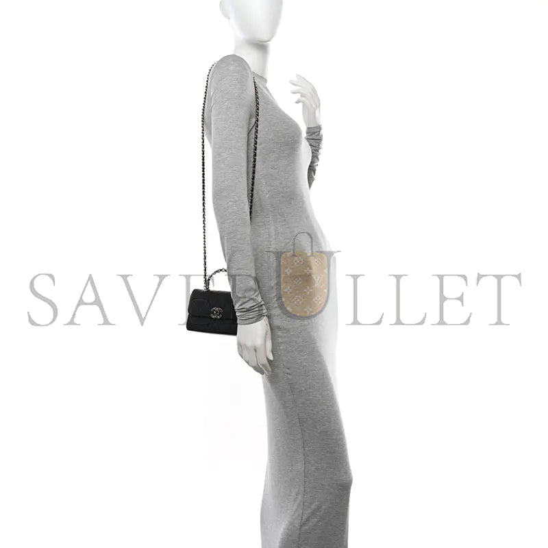 シャネル マスター キャビア キルティングチェーン トップハンドル チェーン付き ブラック (18×10×4cm)