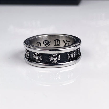 Chrome Hearts（クロムハーツ）クロスカービングリング